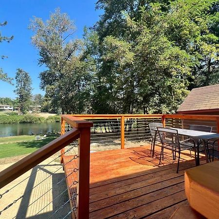 Deluxe Cabin 1 - Rogue River Resort غرانتس باس، أوريغون المظهر الخارجي الصورة