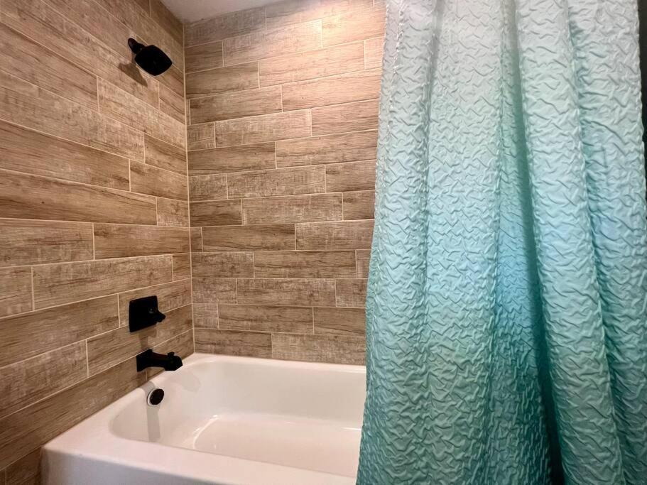 Deluxe Cabin 1 - Rogue River Resort غرانتس باس، أوريغون المظهر الخارجي الصورة
